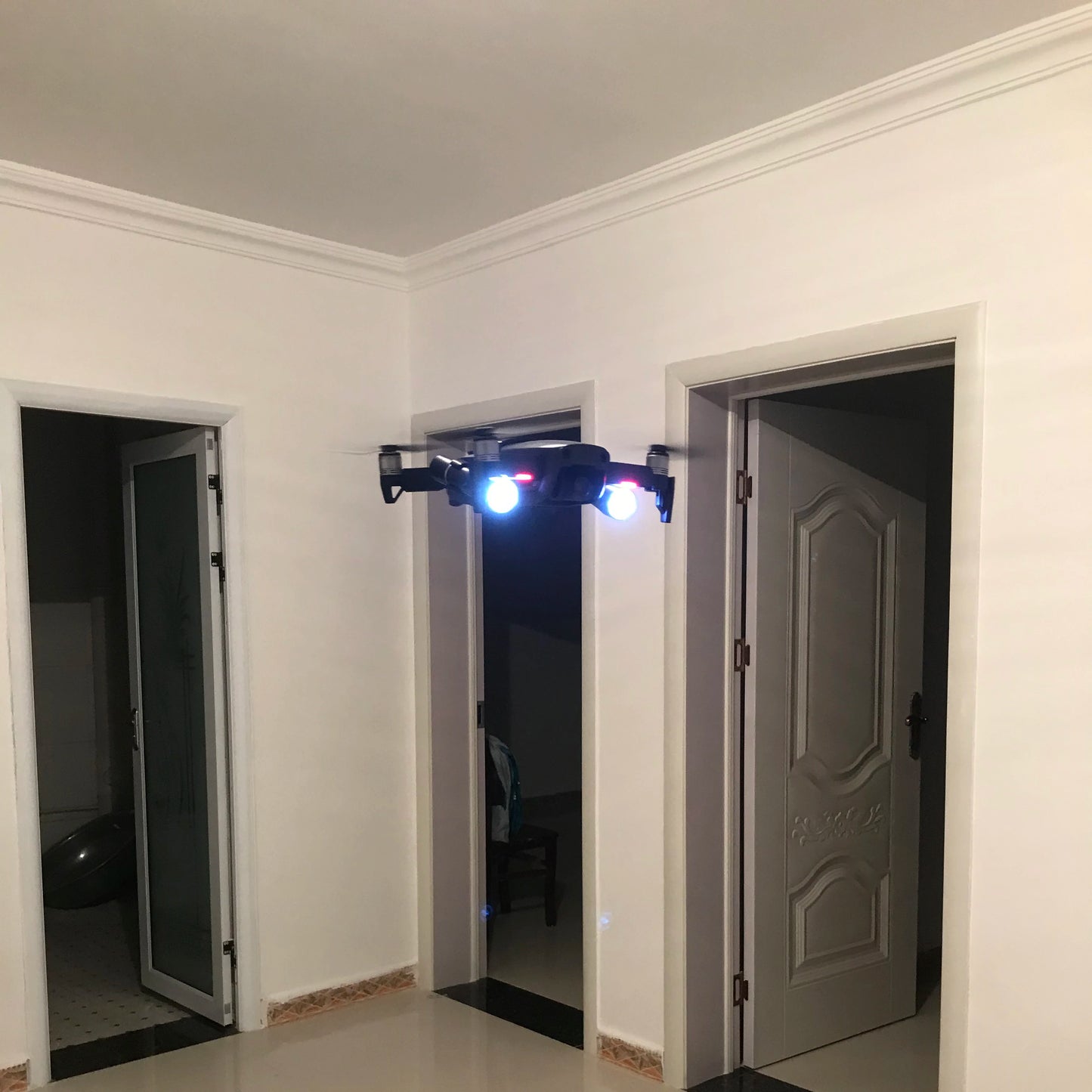 مصباح LED ليلي، مصباح يدوي للطيران الجوي، حامل حامل ممتد للكاميرا، متصل ببطاريات AA لطائرة DJI Mavic Air بدون طيار