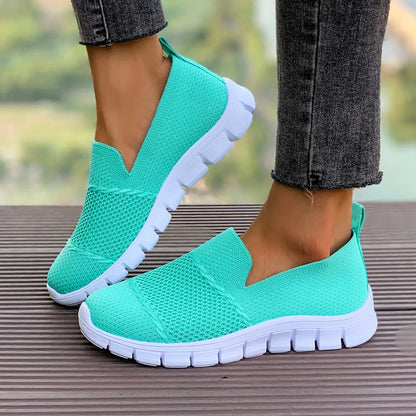 Women Casual Shoes Spring Autumn High Quality Slip on Breathable Flat Sneakers Women Comfortable Lightweight Walking Shoes Women