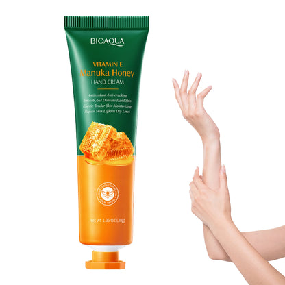 Hand Cream For Women Vitamin E Hand Moisturizing Cream Non-Greasy Hand Care Accessory Gifts For female Valentine's Day