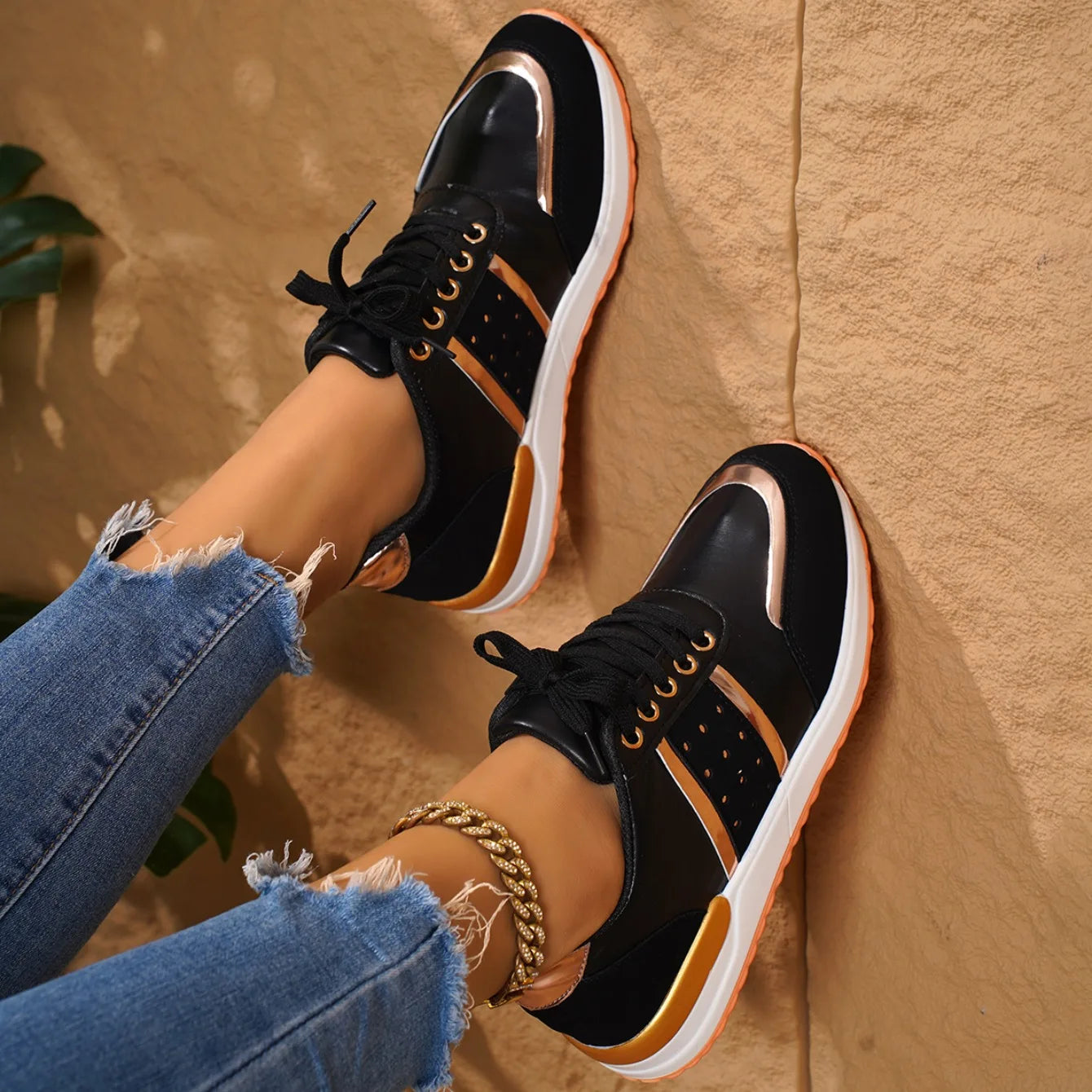 2024 New Lace Up Trend Platform Woman Casual Sport Shoes Women Fashion Lightweight Outdoor Running Sneakers Zapatos De Mujer