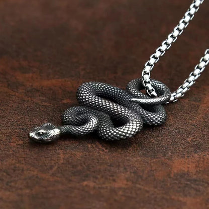 Vintage Viper Necklace Men's Fashion Punk Gothic Coil Python Animal Necklace Men's Bike Jewelry Accessories