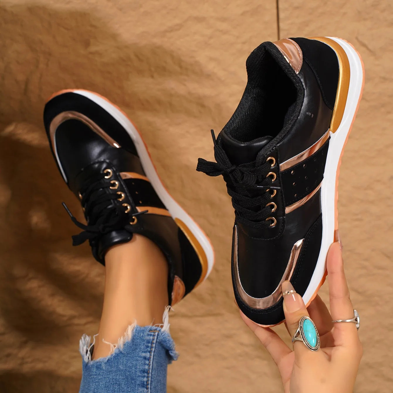 2024 New Lace Up Trend Platform Woman Casual Sport Shoes Women Fashion Lightweight Outdoor Running Sneakers Zapatos De Mujer