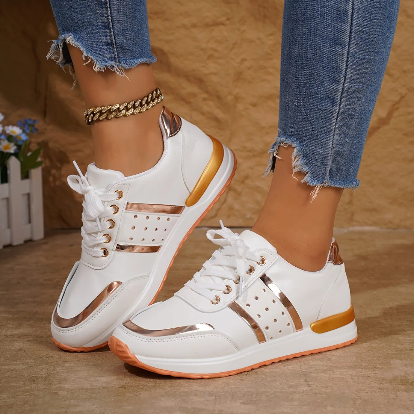 2024 New Lace Up Trend Platform Woman Casual Sport Shoes Women Fashion Lightweight Outdoor Running Sneakers Zapatos De Mujer