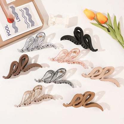 Large Hairpin for Women Wave Shark Clip Trendy Claws Clips French Temperament Hair Accessories Korean Girls Headwear 2023