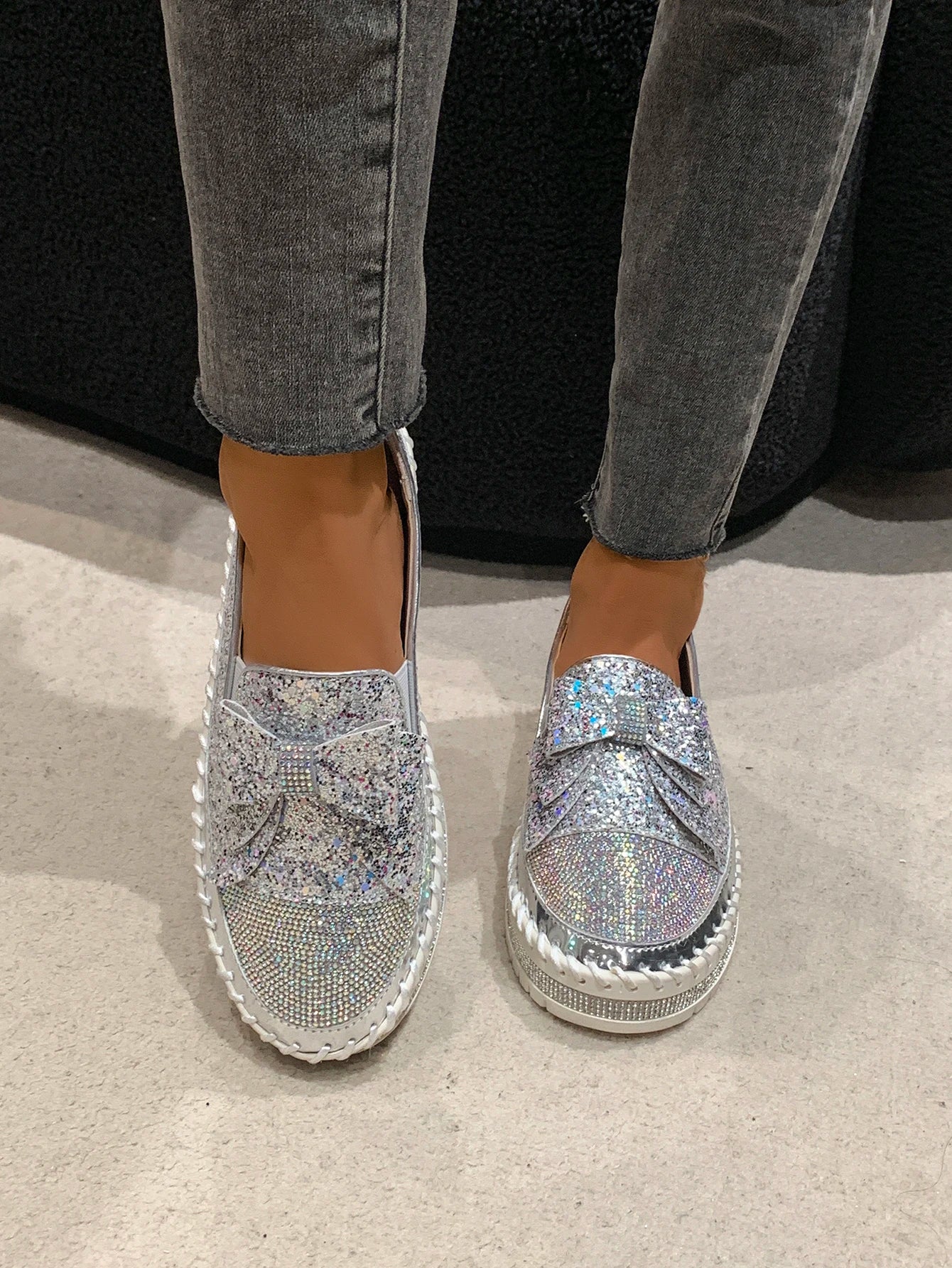 Fashion Women Shoes Shining Rhinestone Loafer Bowknot Slip-on Thick Botton Casual Ladies Crystal Female Platform Sneakers Sports