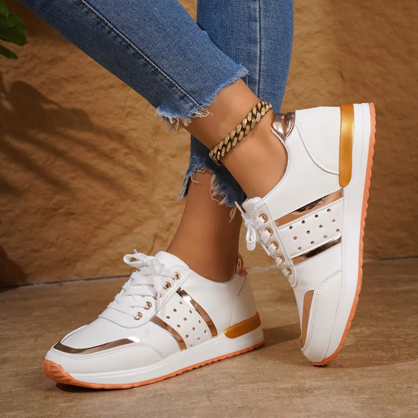 2024 New Lace Up Trend Platform Woman Casual Sport Shoes Women Fashion Lightweight Outdoor Running Sneakers Zapatos De Mujer