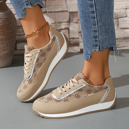 2024 New Fashion Women Luxury Casual Shoes Slip-On Trend Shoes Outdoor Comfortable Soft Walking Sneakers Women Shoes for Women