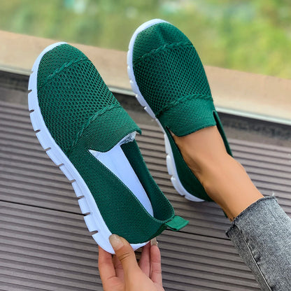 Women Casual Shoes Spring Autumn High Quality Slip on Breathable Flat Sneakers Women Comfortable Lightweight Walking Shoes Women