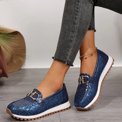 2024 Women Flat Cloth Stylish Light Durable Breathable Casual Shoes Slip-On Trend Classic Spring Women Metal Decoration Sneakers