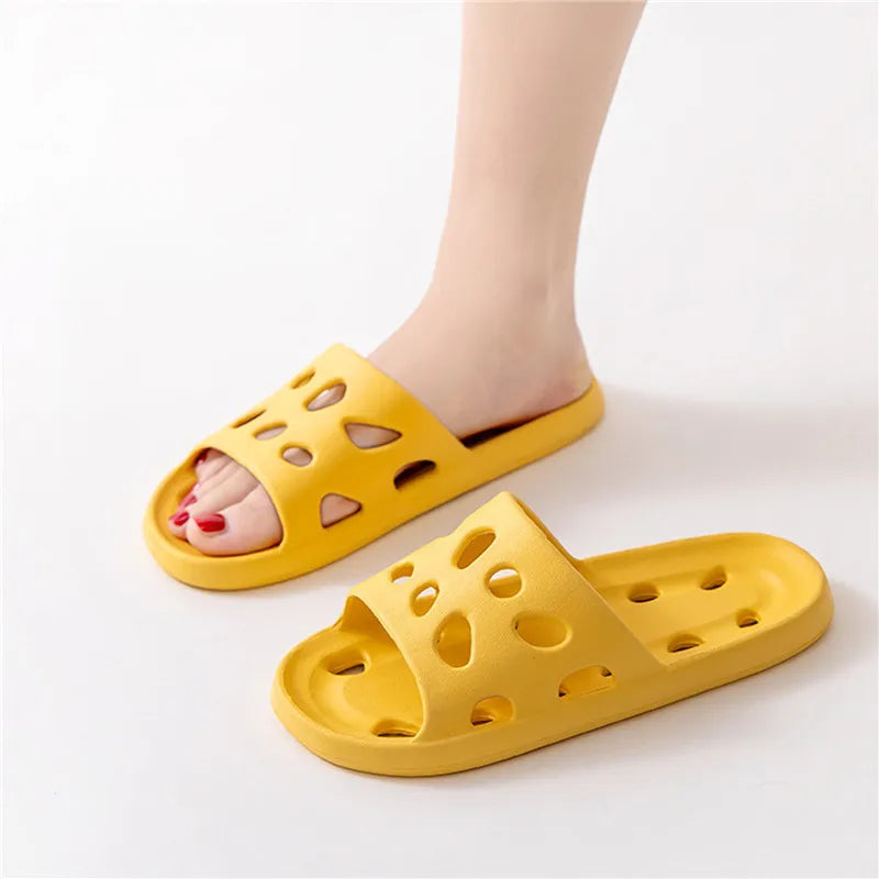 Summer Slippers Women Men Shoes Soft Indoor Home Flat Sandals Fashion Flip Flops Beach Shoes Man Couple Non-Slip Bathroom Slides