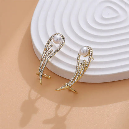 New Zircon Angel Wings Ear Clip Earrings for Women Girls Fashion Non Pier Cing Ear Cuff Ear Hook Party Wedding Jewelry Gift 2023